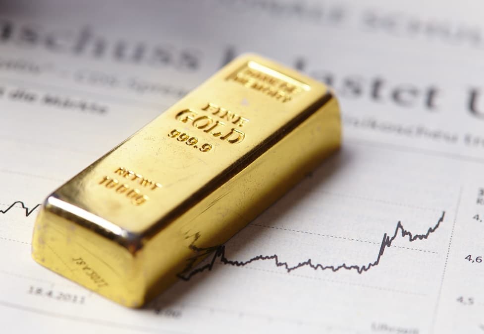 ゴールドは金融危機の保険