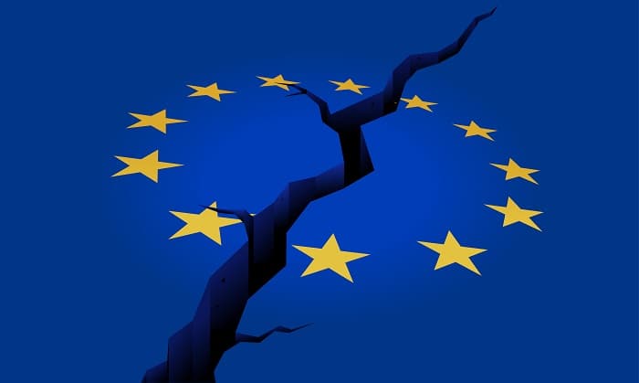 自国優先主義が強まればユーロは分裂のおそれ