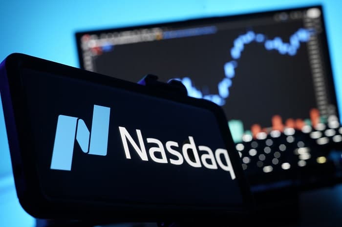 米ナスダック 10月の上値の攻防を注視