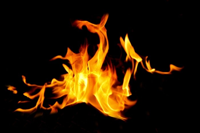 FIRE ファイアを目指すと７つの富を破壊するFIRE①のアイキャッチ画像