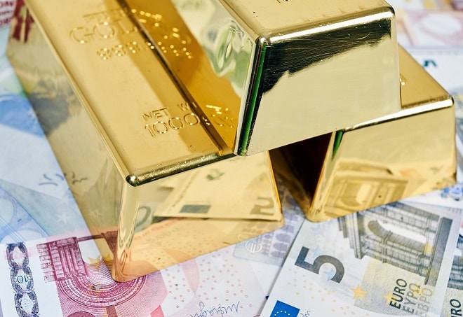 世界の脱ドル化加速で新金本位制復活のアイキャッチ画像