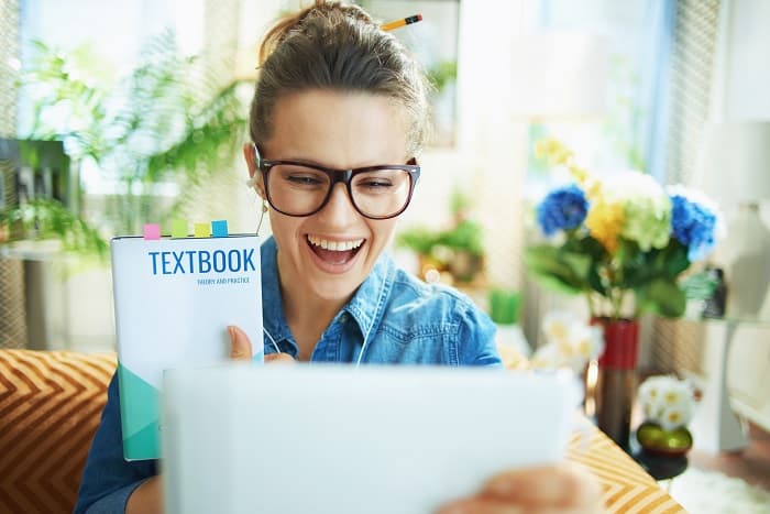 FXの基本を勉強しよう!利益を得る仕組みや取引方法を学ぶ